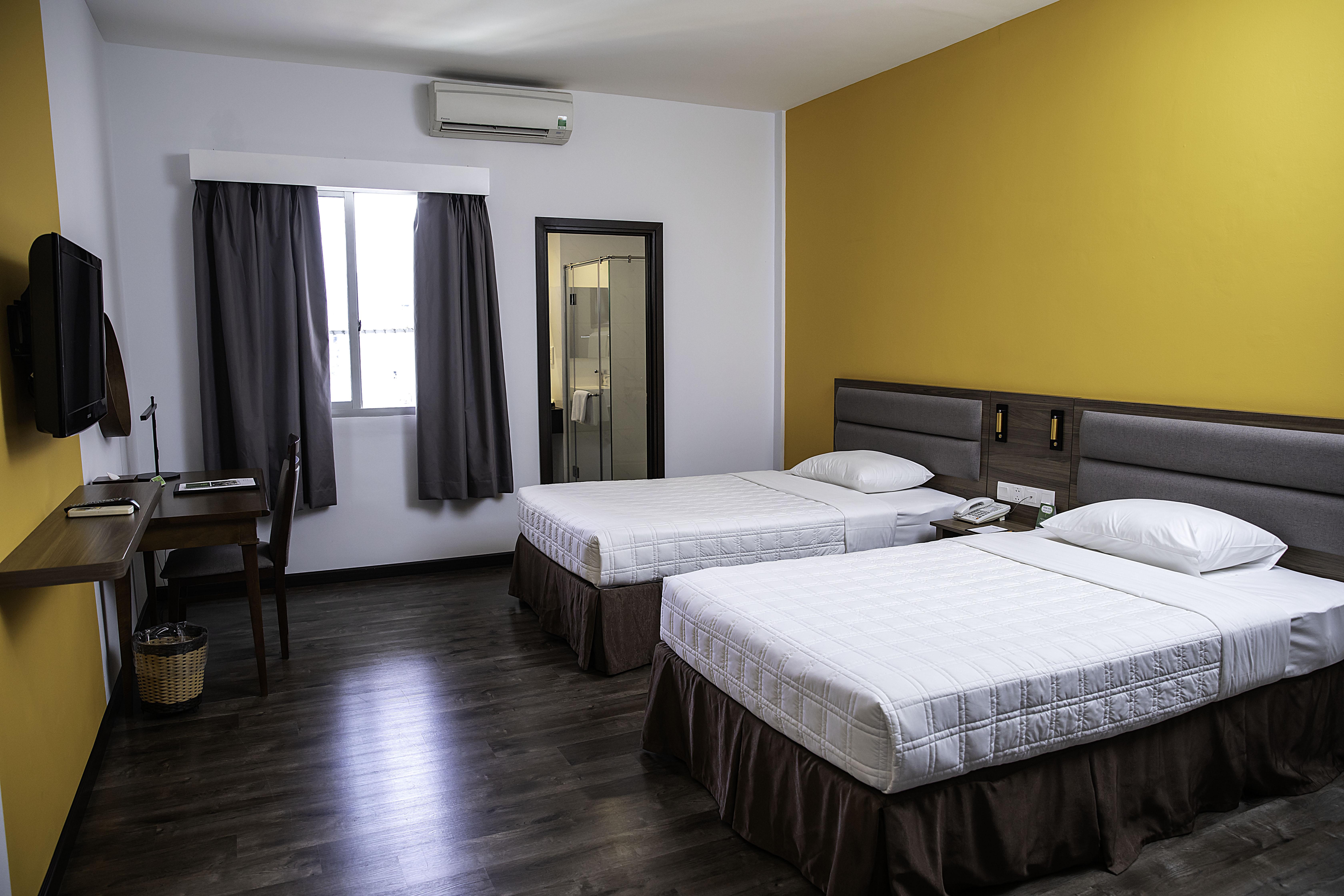 Liberty Hotel Saigon Parkview Ho Chi Minh City Exterior photo