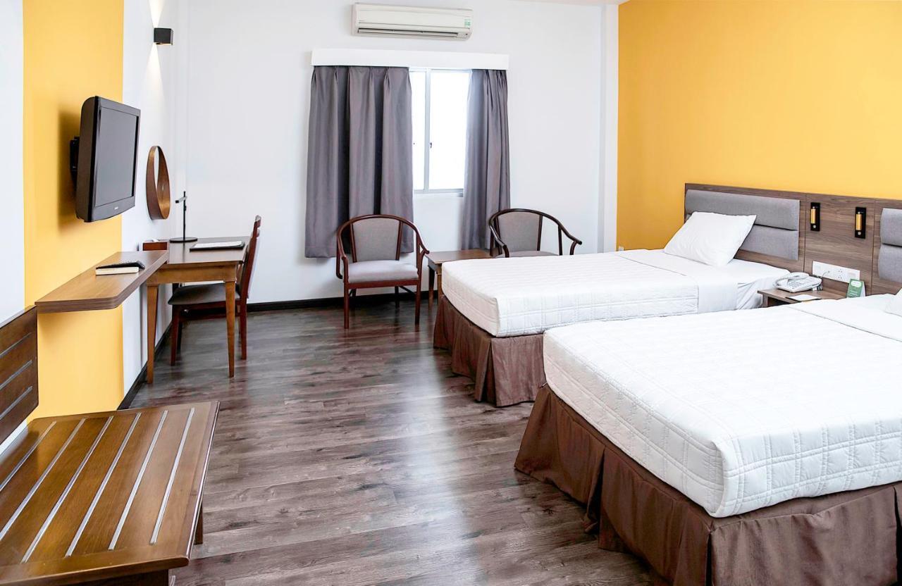 Liberty Hotel Saigon Parkview Ho Chi Minh City Exterior photo